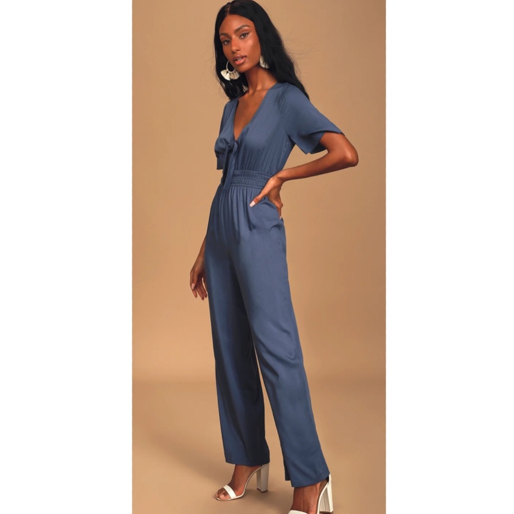 NWT Lulus Here To Love Denim Blue Tie-Front Jumpsuit Size L - Picture 3 of 14